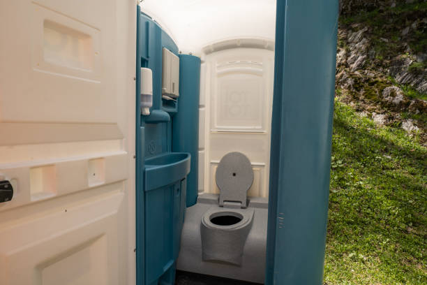Best Construction site porta potty rental  in Atwood, IL